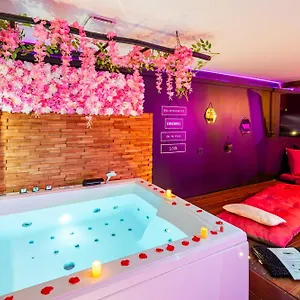 Sweet Dreams Jacuzzi Love hôtel Le Breuil (Rhone)